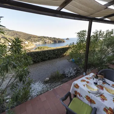 Appartamenti Vista Su Morcone Capoliveri  Extérieur photo