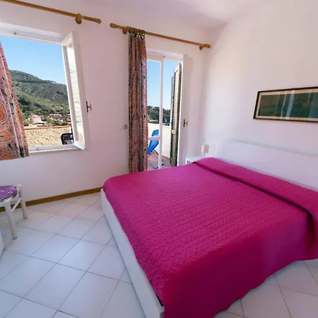 Appartamenti Vista Su Morcone Capoliveri  Chambre photo