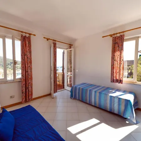 Appartamenti Vista Su Morcone Capoliveri  Chambre photo
