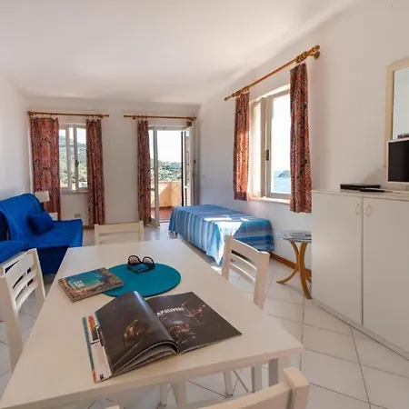 Appartamenti Vista Su Morcone Capoliveri  Chambre photo